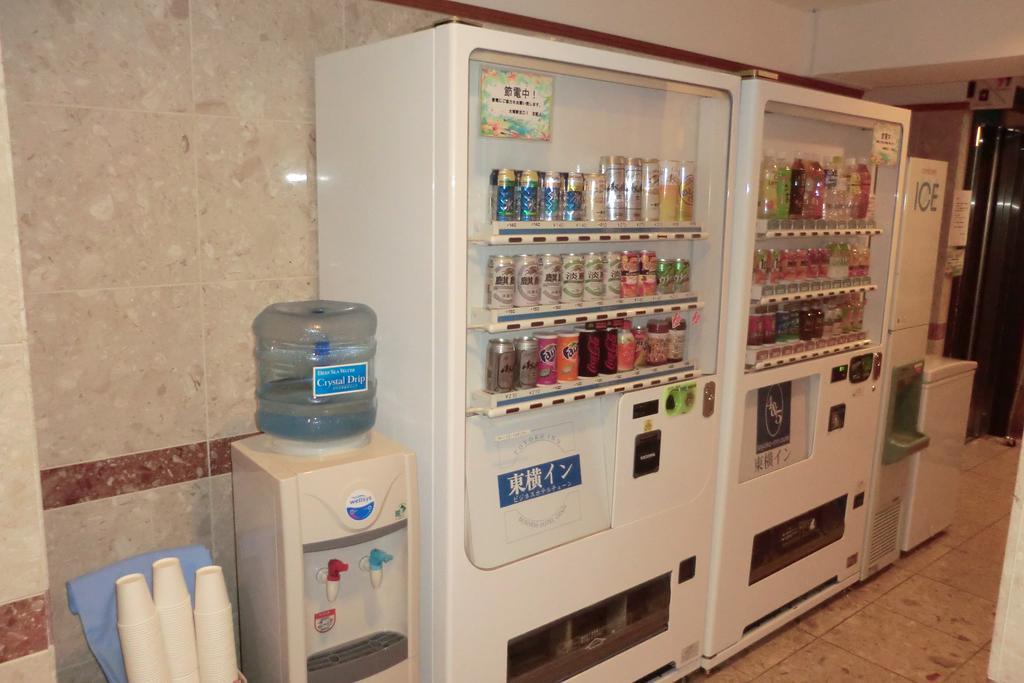 Toyoko Inn Hokkaido Sapporo-Eki Nishi-Guchi Hokudai Mae Zewnętrze zdjęcie